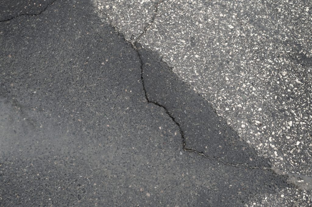 How to Handle Asphalt Cracking in Commercial Parking Lots