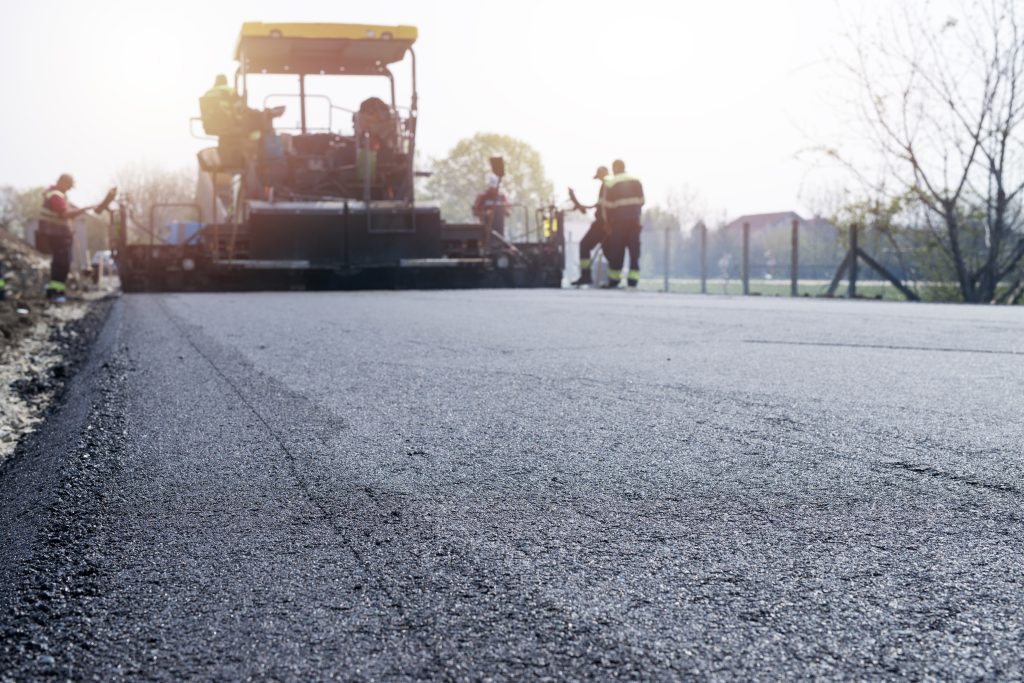 Local Guide to Asphalt Paving Services for Commercial Properties in Pittsburgh