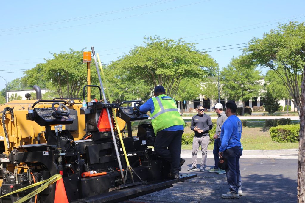 Top Commercial Asphalt Paving Companies in Florida