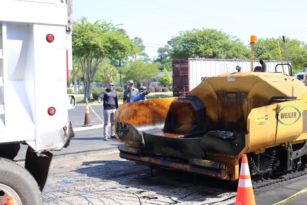 Reducing Tenant Complaints Through Better Apartment Parking Lot Maintenance